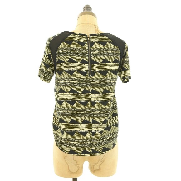 Timing Blouse Top Size S Mesh inset Short Sleeve Geometric Black Yellow EUC B2 - Picture 3 of 5